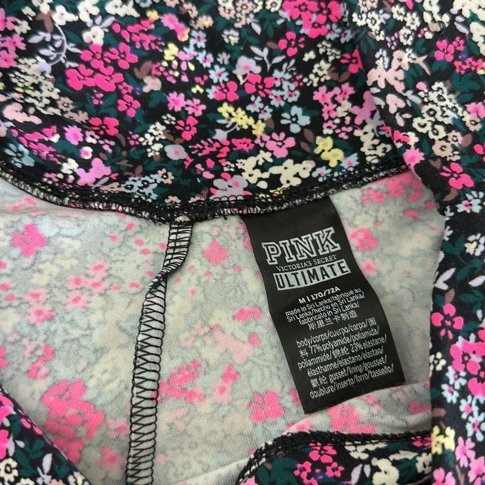 PINK Victoria's Secret Pink and Black Geometric Leggings